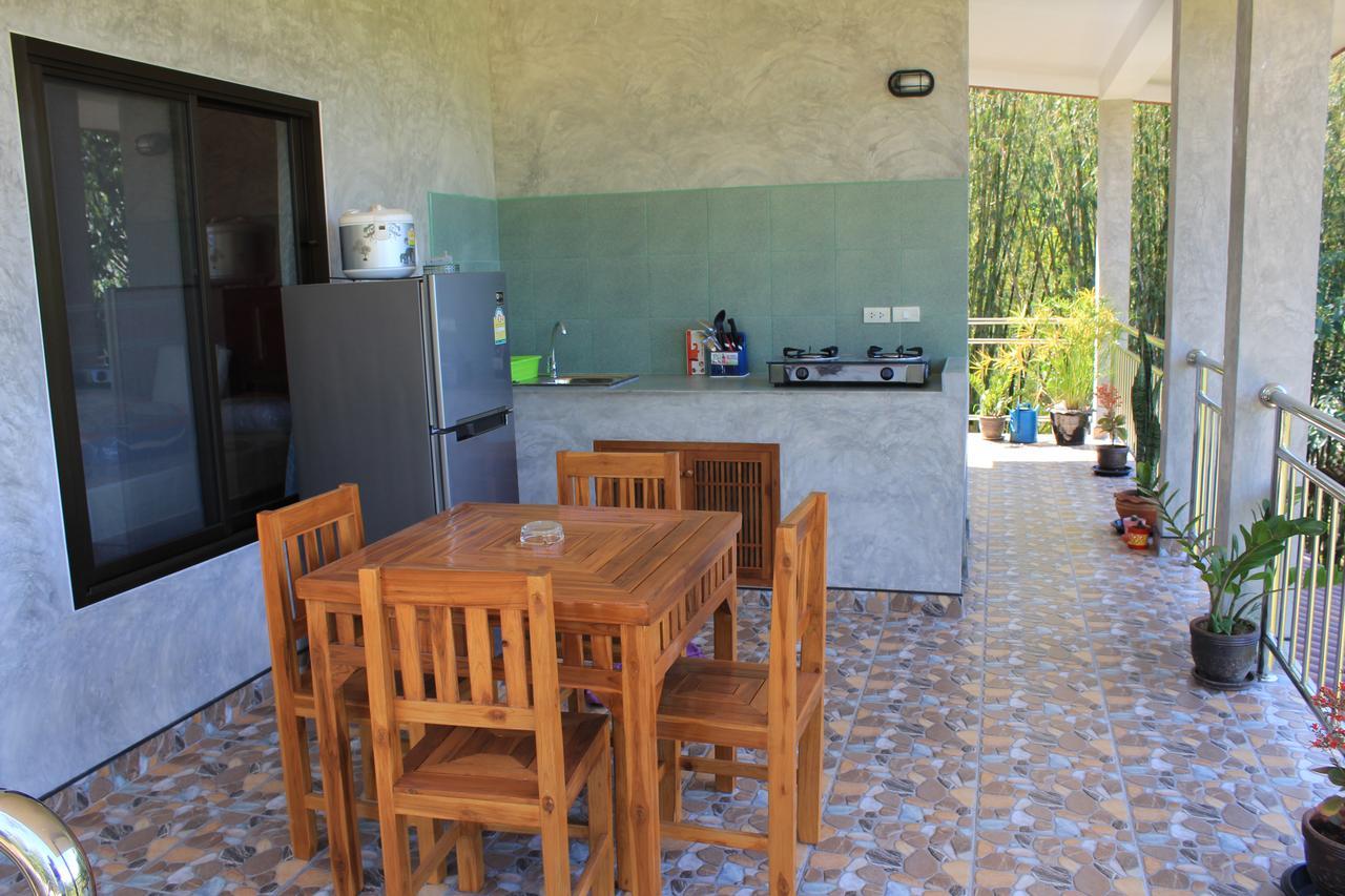 Nananuira Apartment And Room Кхаулак Экстерьер фото